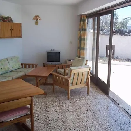 Sleeps 4 Wifi 別荘 カレタ・デ・ファマラ